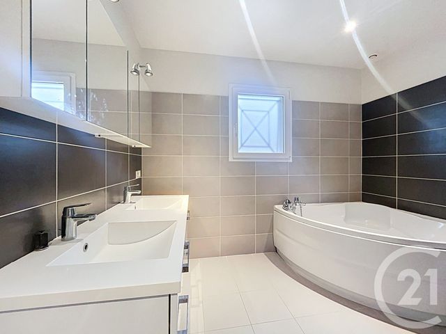 maison à vendre - 5 pièces - 160.0 m2 - MONTAUBAN - 82 - MIDI-PYRENEES - Century 21 Les Trois Rivières