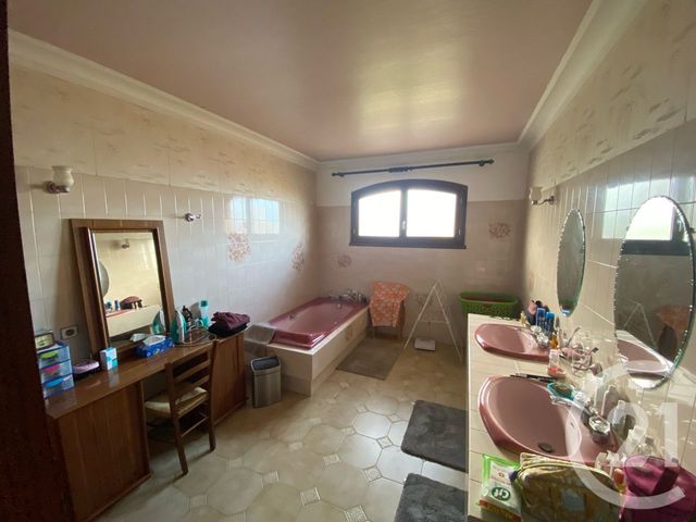 maison à vendre - 6 pièces - 248.0 m2 - LACOURT ST PIERRE - 82 - MIDI-PYRENEES - Century 21 Les Trois Rivières