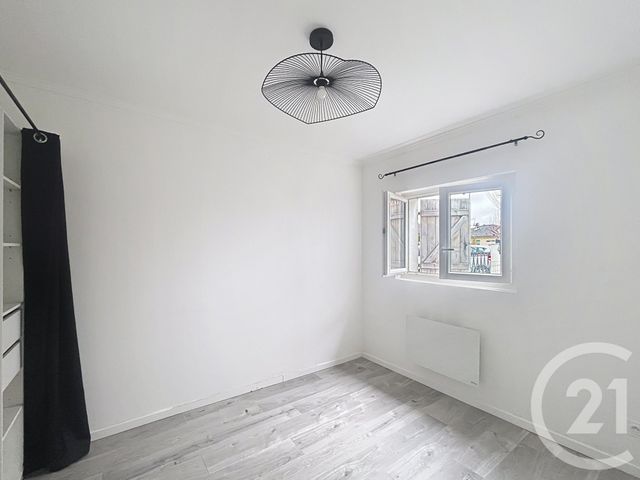 Appartement à vendre - 5 pièces - 140.0 m2 - BRESSOLS - 82 - MIDI-PYRENEES - Century 21 Les Trois Rivières