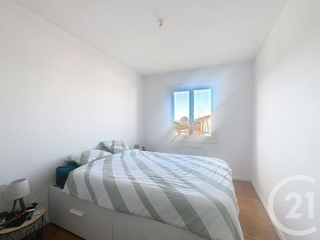 Appartement à vendre - 5 pièces - 140.0 m2 - BRESSOLS - 82 - MIDI-PYRENEES - Century 21 Les Trois Rivières