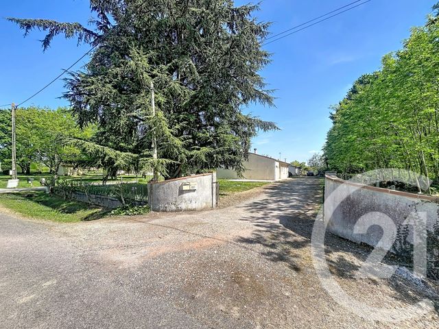 maison à vendre - 5 pièces - 125.0 m2 - LABASTIDE ST PIERRE - 82 - MIDI-PYRENEES - Century 21 Les Trois Rivières