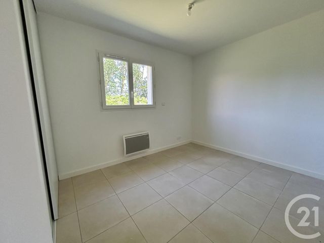 maison à louer - 4 pièces - 84.8 m2 - VERDUN SUR GARONNE - 82 - MIDI-PYRENEES - Century 21 Les Trois Rivières