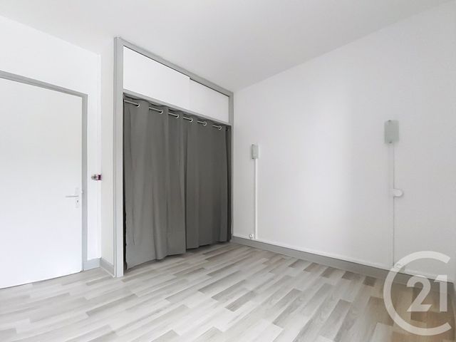 Appartement T3 à vendre - 3 pièces - 46.92 m2 - CASTELSARRASIN - 82 - MIDI-PYRENEES - Century 21 Les Trois Rivières