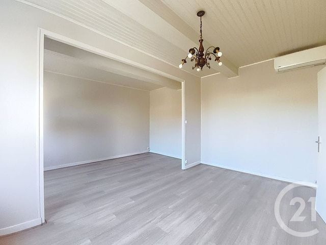 maison à vendre - 4 pièces - 73.0 m2 - MONCLAR DE QUERCY - 82 - MIDI-PYRENEES - Century 21 Les Trois Rivières