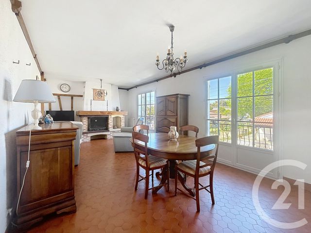 maison à vendre - 6 pièces - 130.0 m2 - LABASTIDE ST PIERRE - 82 - MIDI-PYRENEES - Century 21 Les Trois Rivières