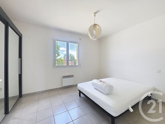 maison à louer - 4 pièces - 104.0 m2 - LA VILLE DIEU DU TEMPLE - 82 - MIDI-PYRENEES - Century 21 Les Trois Rivières