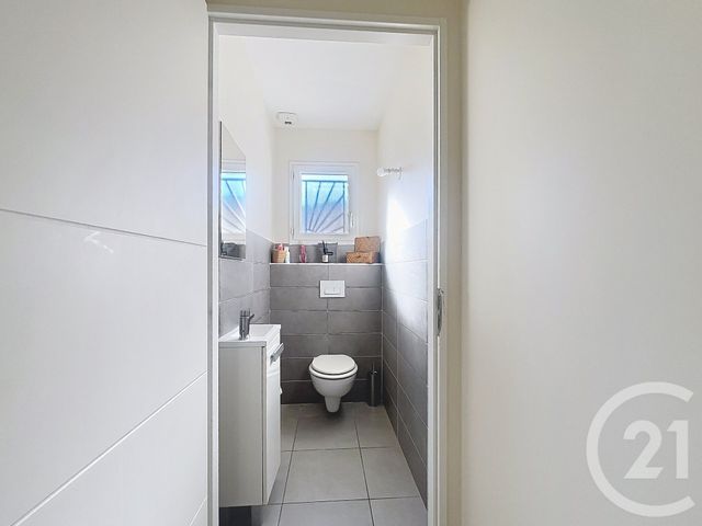maison à louer - 4 pièces - 105.0 m2 - MONTAUBAN - 82 - MIDI-PYRENEES - Century 21 Les Trois Rivières
