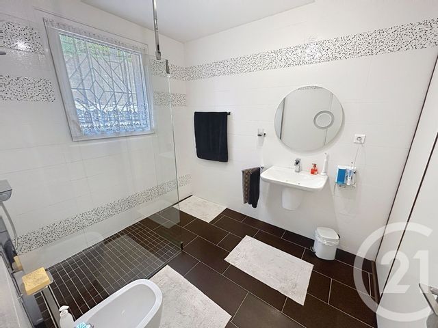 maison à vendre - 4 pièces - 133.0 m2 - MOISSAC - 82 - MIDI-PYRENEES - Century 21 Les Trois Rivières